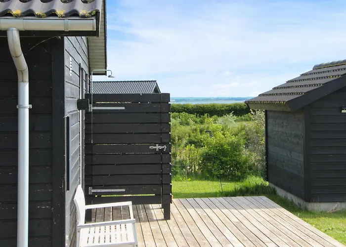 Holiday home 3 Bedroom Cozy In *